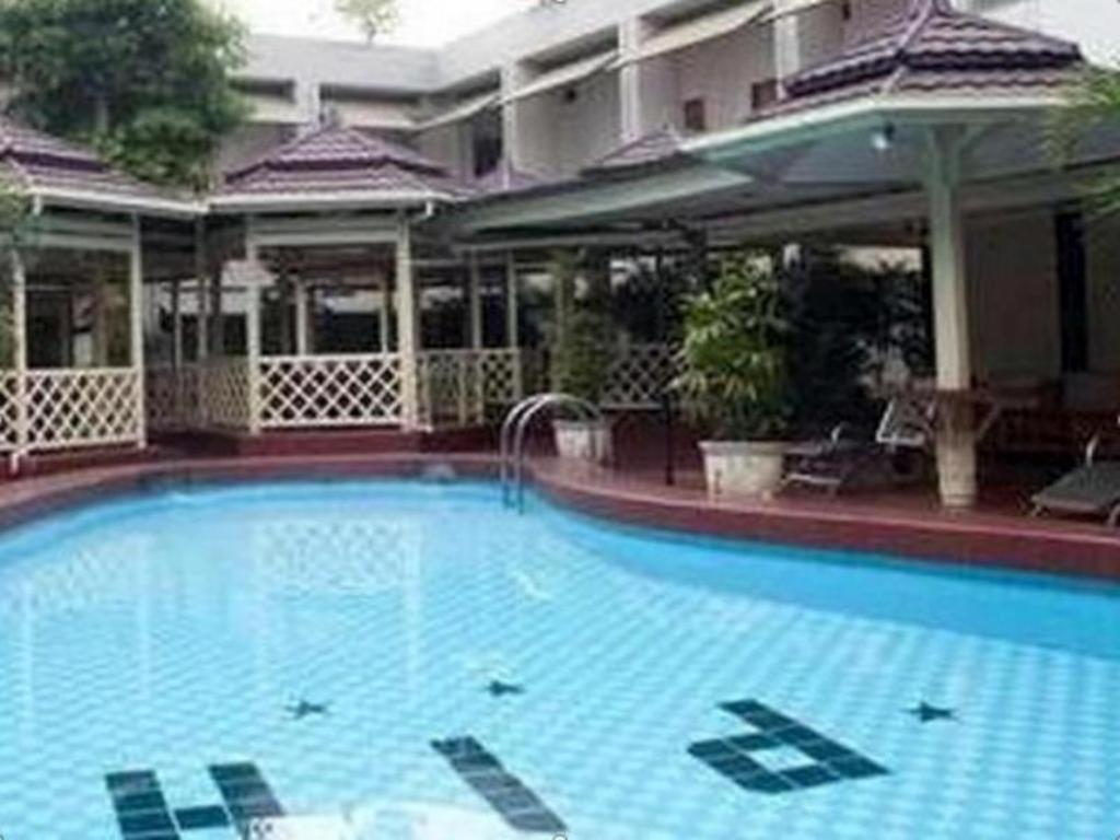 Hotel Pardede International Medan Esterno foto